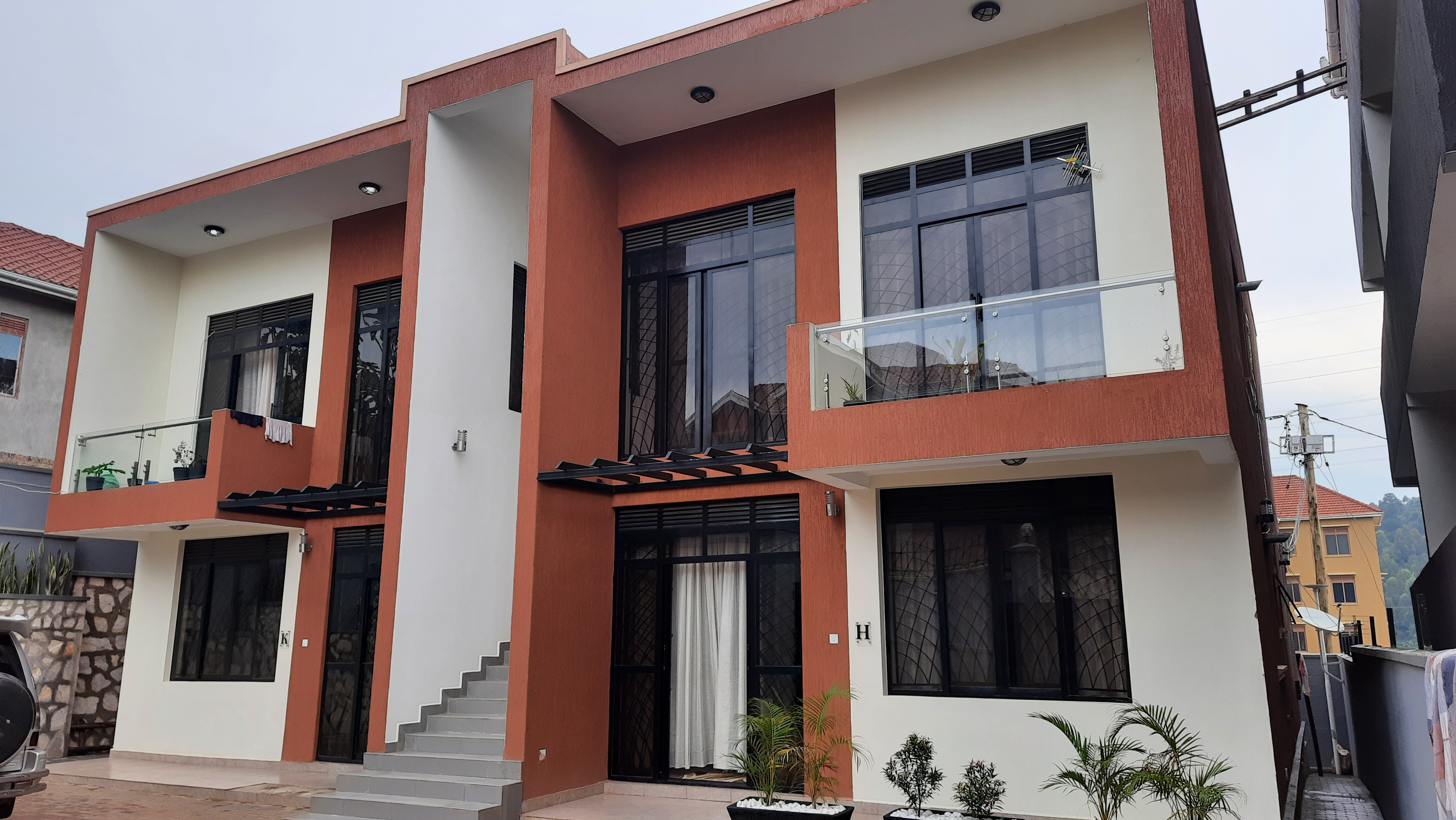 ZTK Apartments WPS278